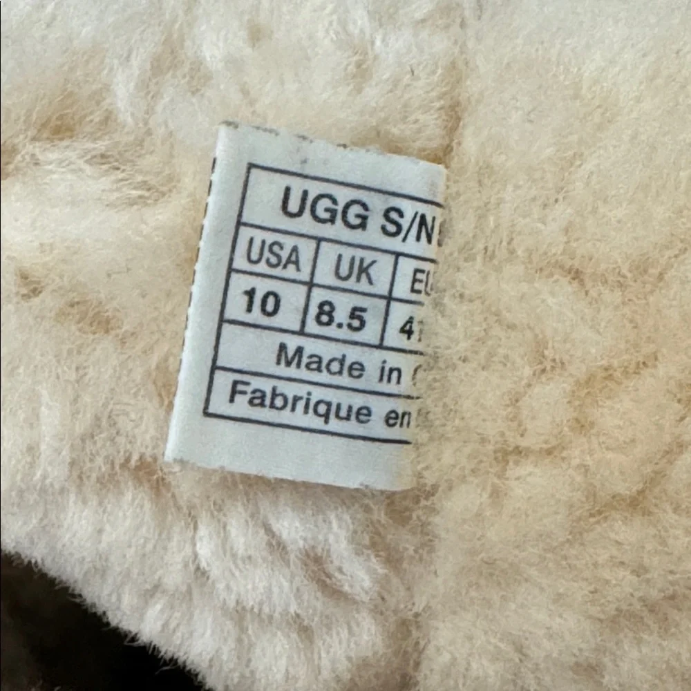 UGG Australia Womens Sheepskin Boots Sand Size  10